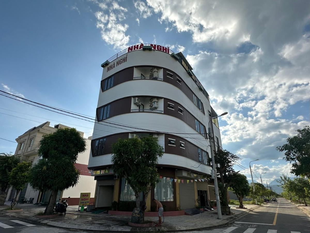 Oyo 1199 Dung Quyen Hotel Da Nang Exterior photo